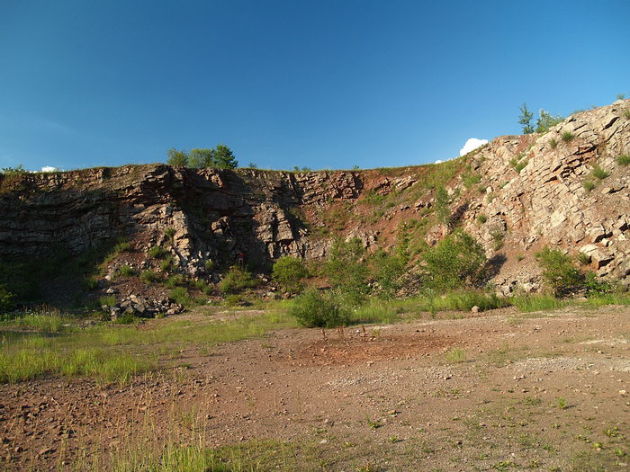 P7157106m
